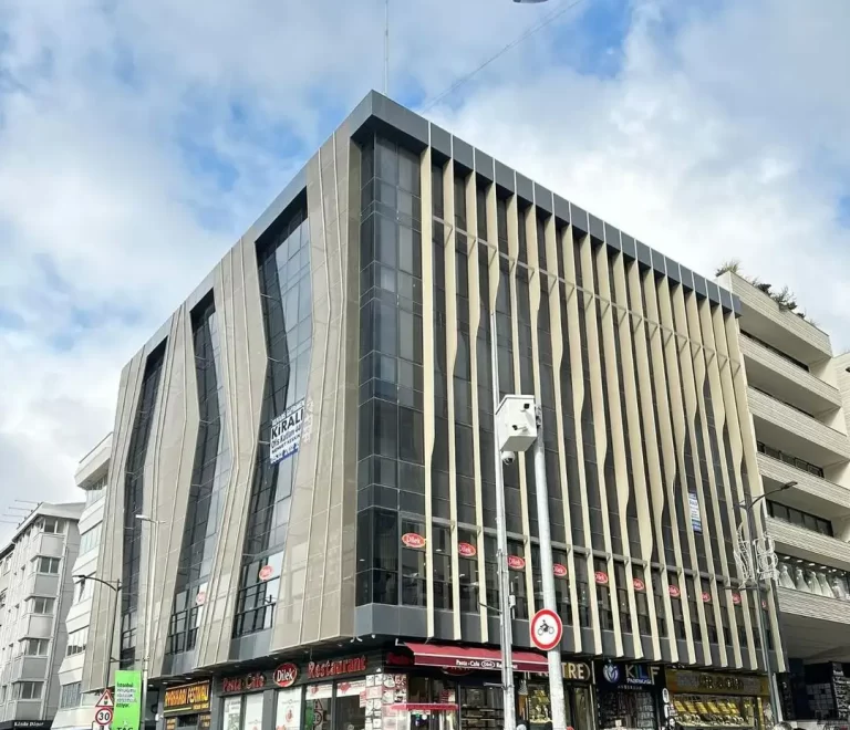 Avcılar Evcil Plaza