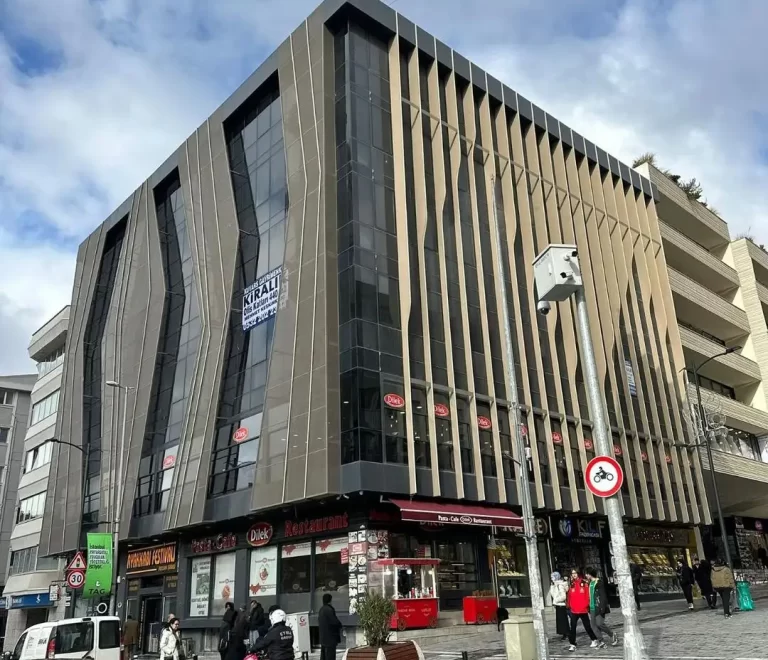 Avcılar Evcil Plaza